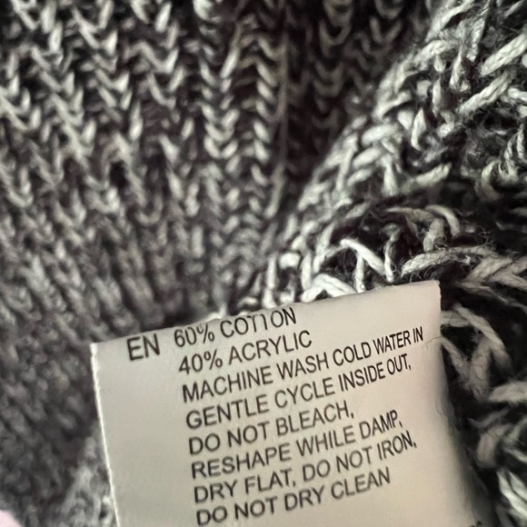 RD Style XL Tunic Sweater with Elbow Patches - Picture 3 of 4